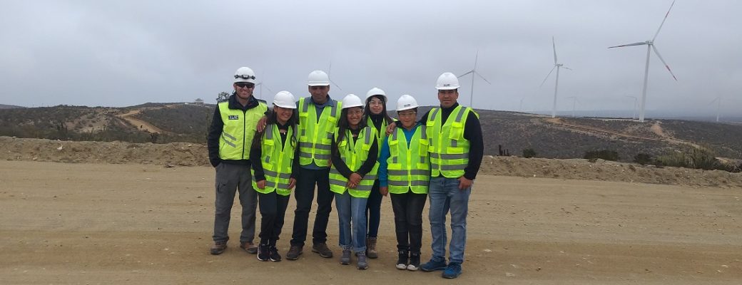 Hijos E Hijas De Colaboradores Visitan Parque Eólico Totoral