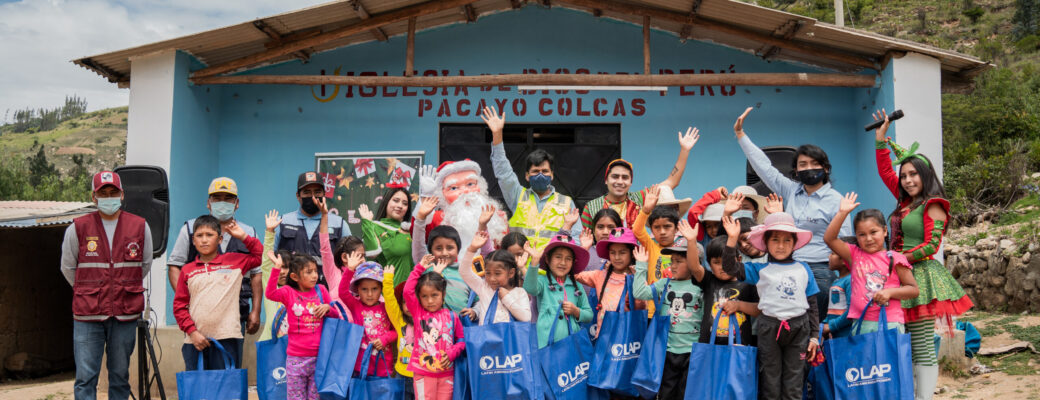 Llevamos La Alegría De La Navidad A Más De 1.000 Niños En Perú