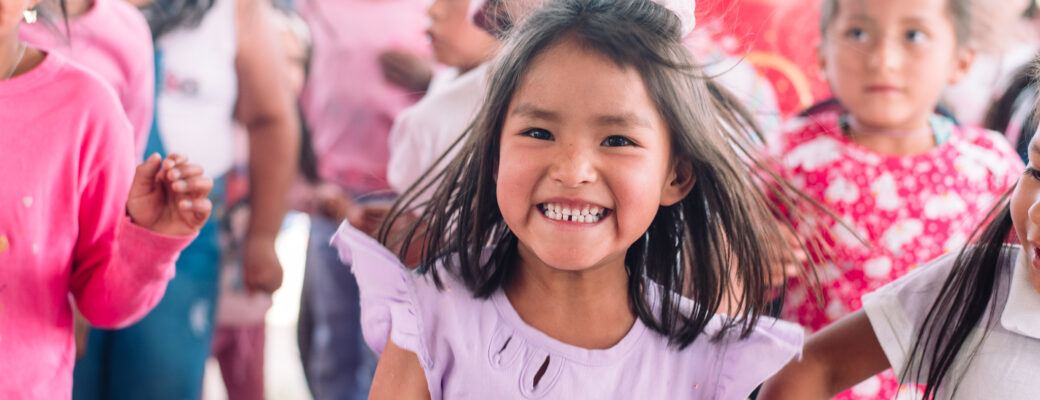 MÁS DE MIL NIÑOS Y NIÑAS DE COMUNIDADES CAMPESINAS DE PERÚ CELEBRARON LA NAVIDAD