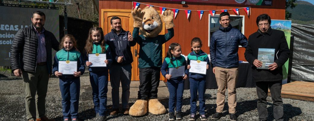 Entregamos Becas De Estudio E Inauguramos El Centro Ambiental Comunal De Melipeuco